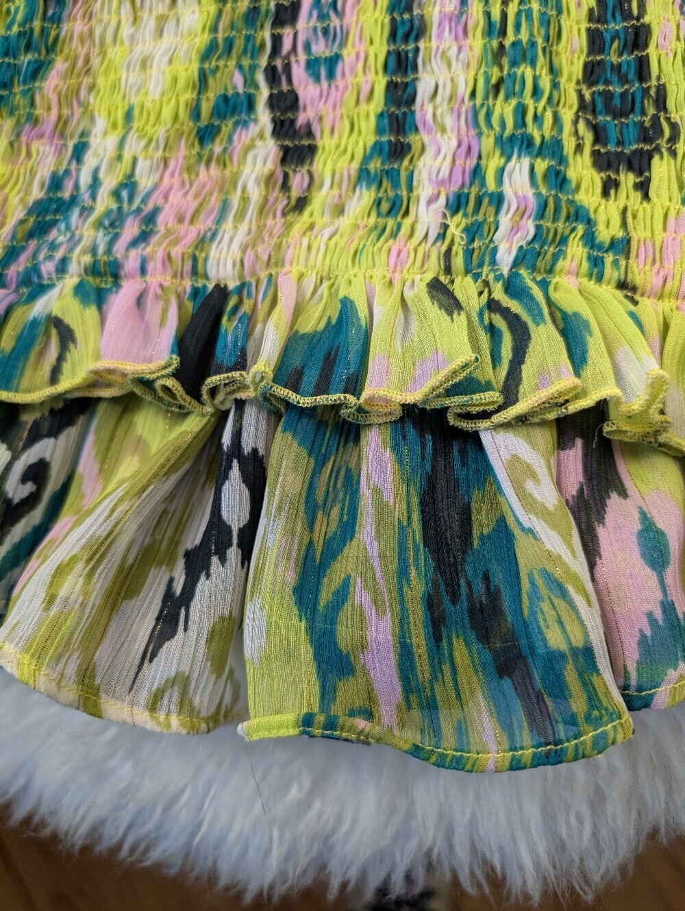 ZARA SMOCKED STRAPLESS RUFFLE TOP SIZE SMALL - Picture 4 of 7